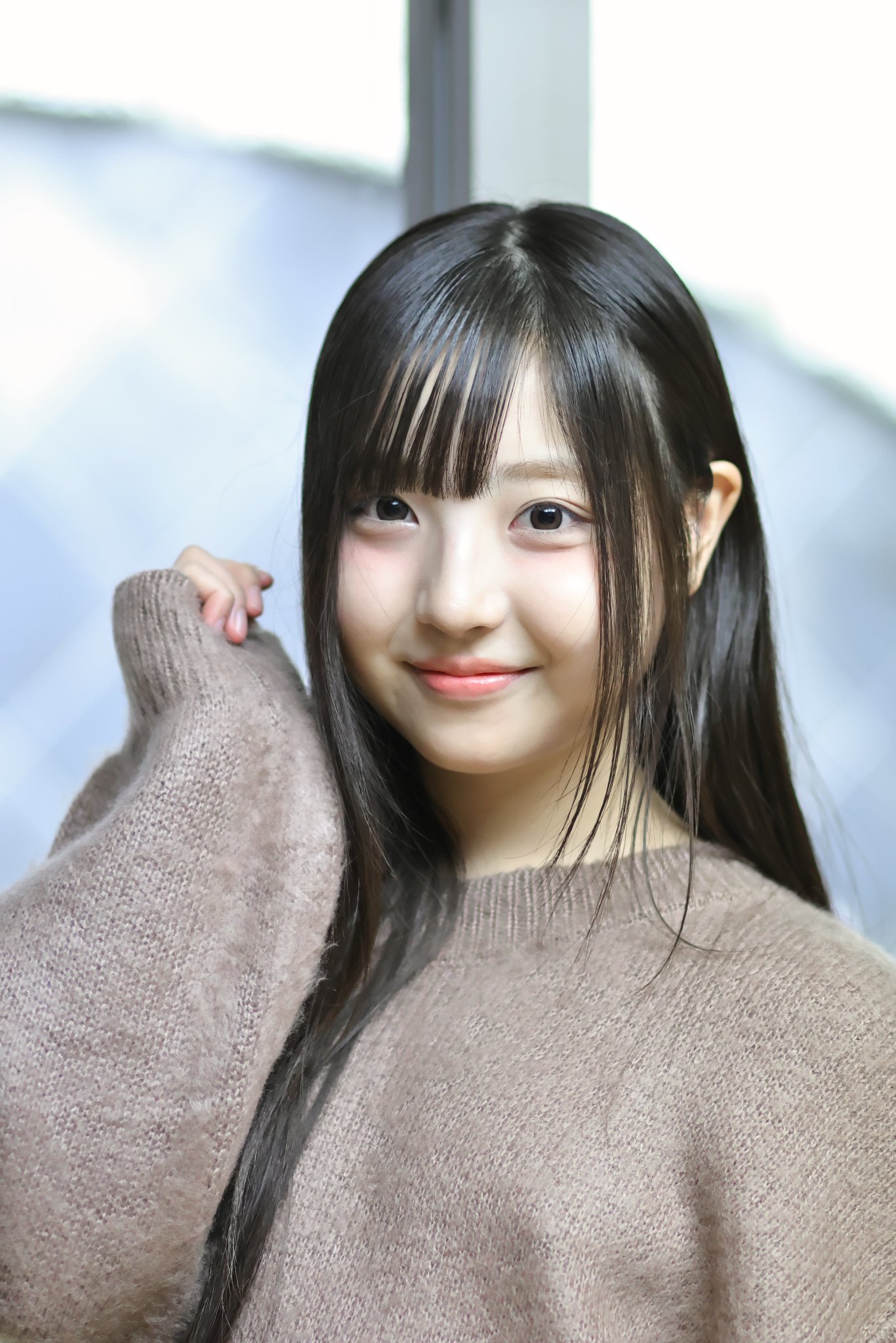 美浜結衣菜（シャルロット）